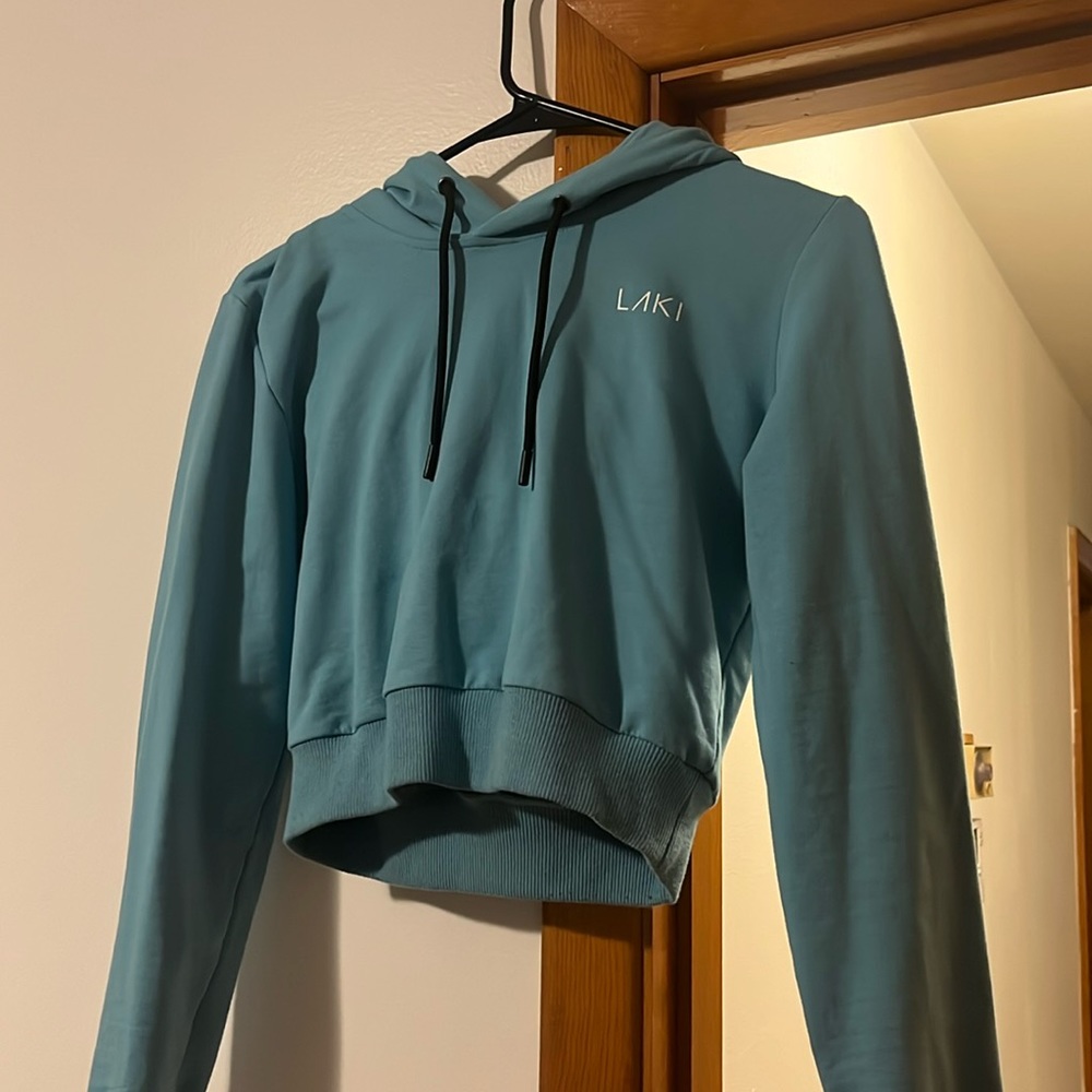 Laki active cropped hoodie